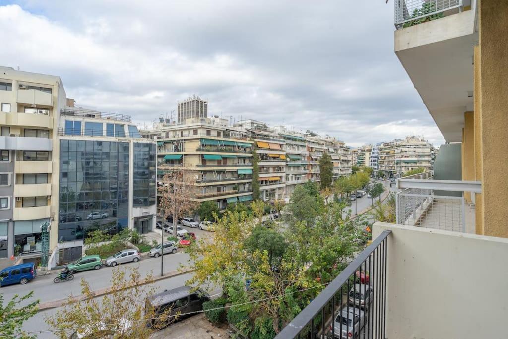 Modernised Athenian Apartment /W 2Br & 2Ba Atenas Exterior foto