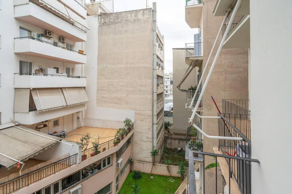 Modernised Athenian Apartment /W 2Br & 2Ba Atenas Exterior foto